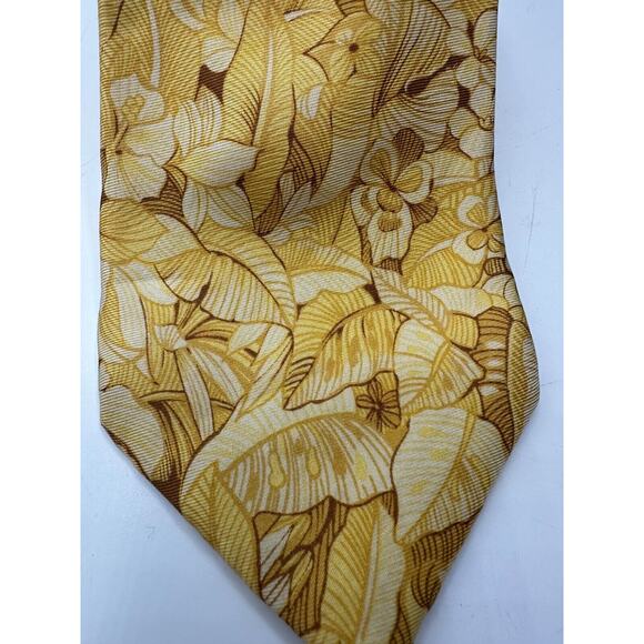TOMMY BAHAMA Mens Yellow Palm Tree Flower 100% Silk Tie Necktie - Picture 2 of 5